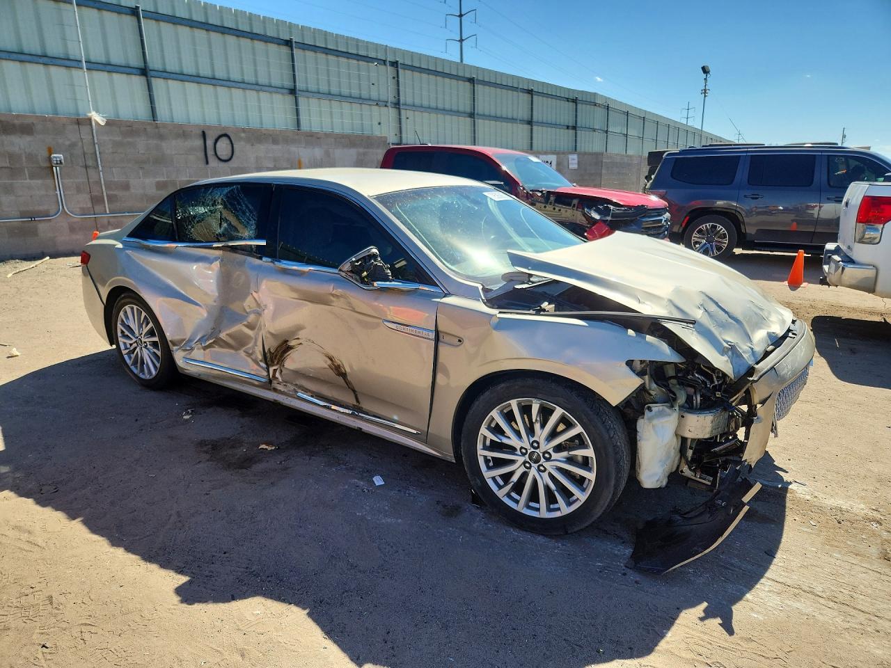 2017 Lincoln Continentl VIN 1LN6L9SK9H5603012 photo 4
