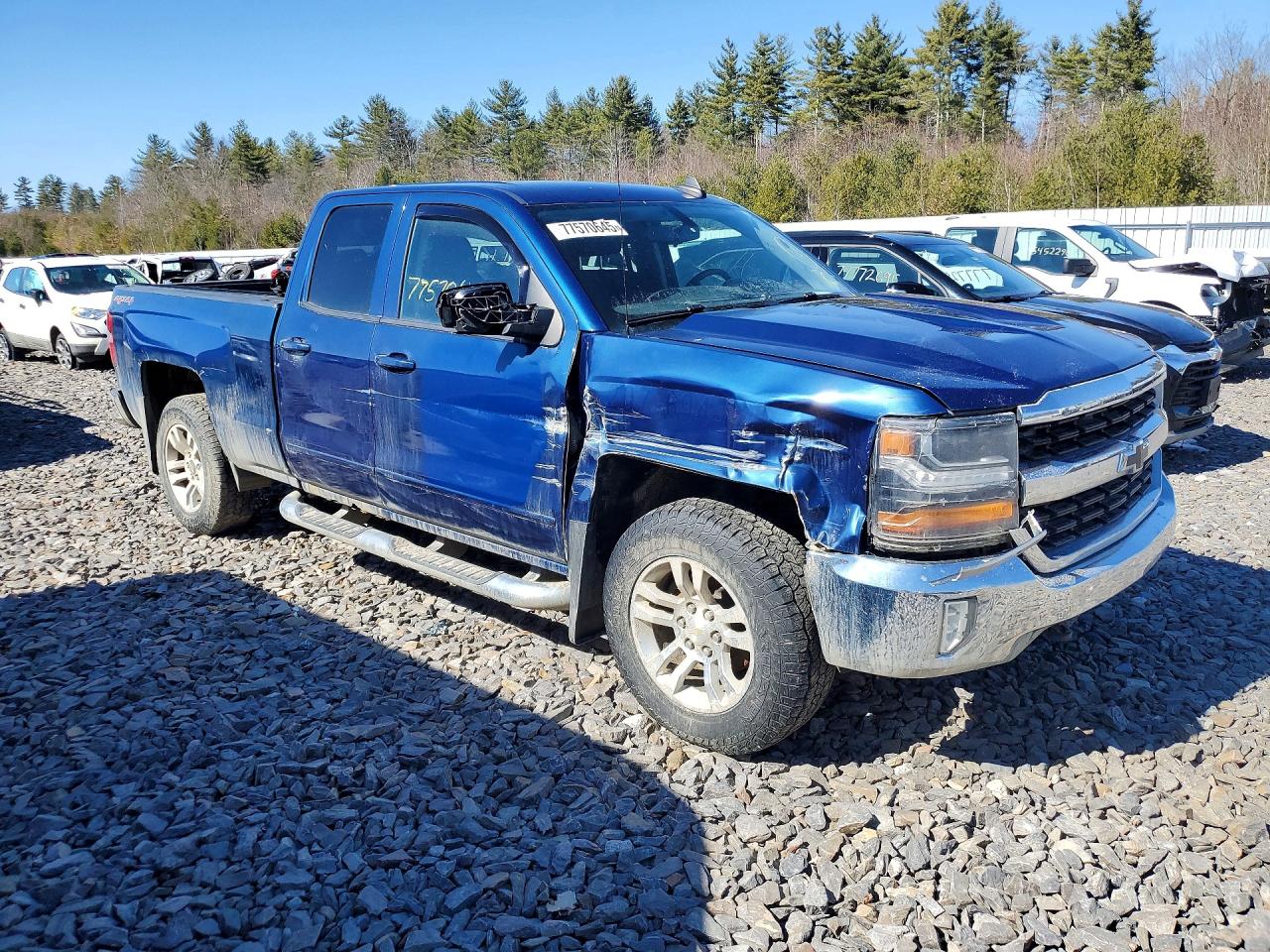 2016 Chev Silverado VIN 1GCVKREC5GZ138419 photo 4