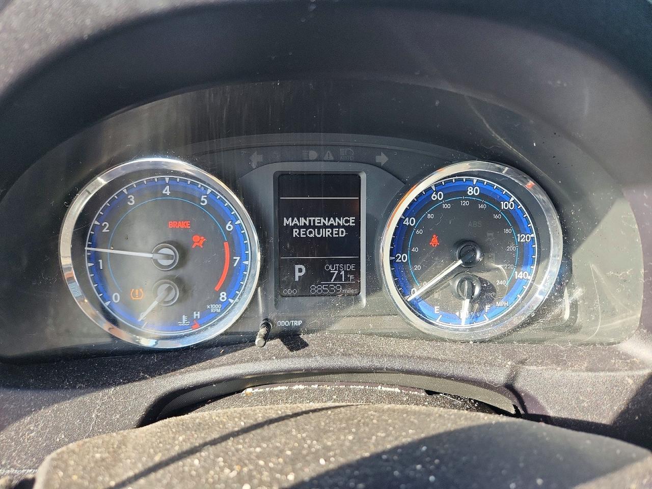 2019 Toyota Corolla VIN 2T1BURHE6KC239854 photo 9