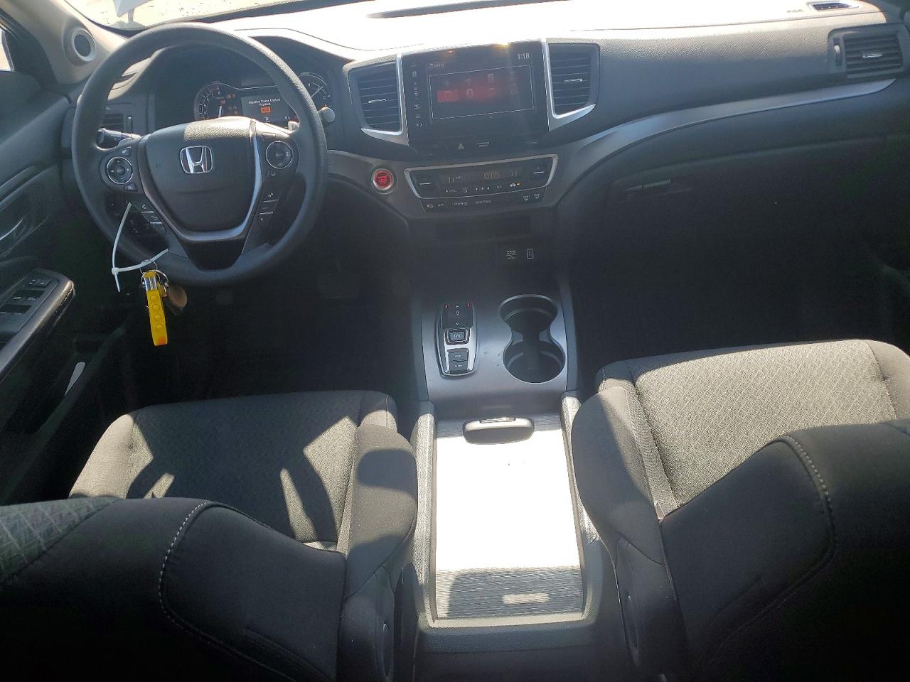 2020 Honda Ridgeline VIN 5FPYK3F16LB031636 photo 8