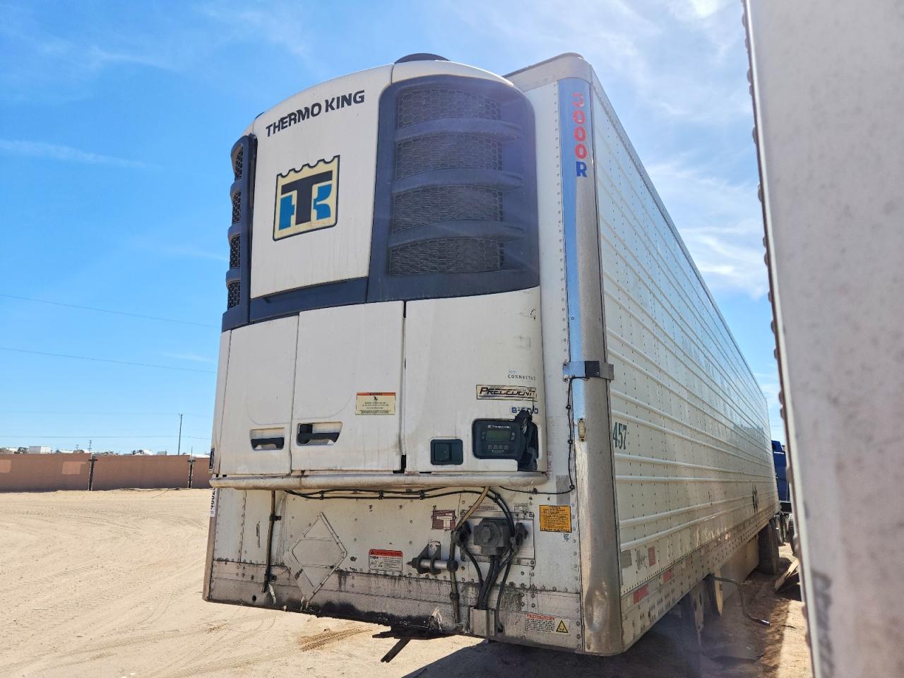 2014 UTILITY All models VIN 1UYVS2538EU772603 photo 2