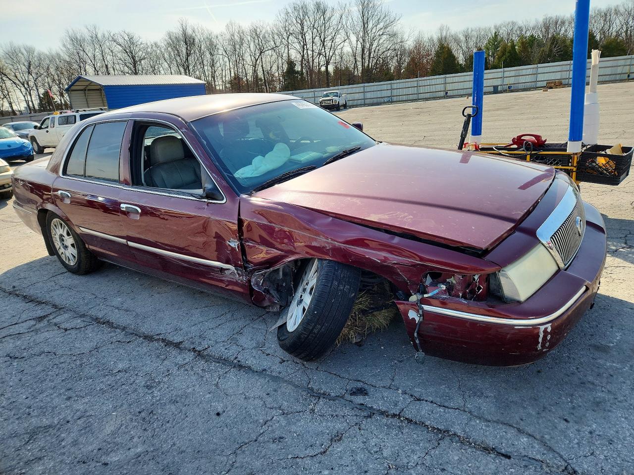 2004 Mercury Grmarquis VIN 2MEFM74W64X672978 photo 4