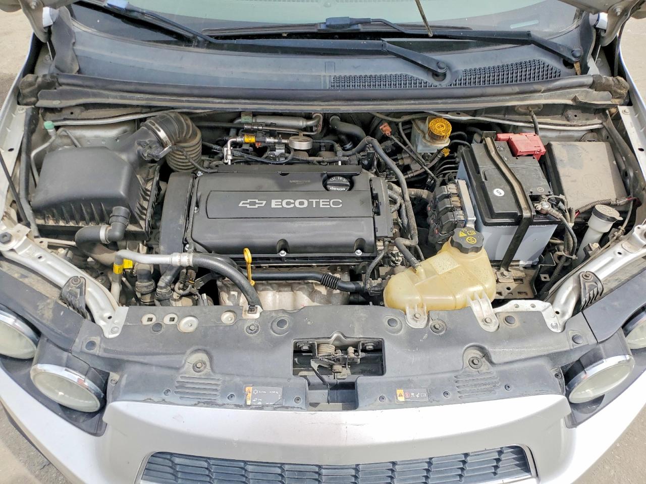 2013 Chev Sonic VIN 1G1JC5SGXD4210681 photo 11