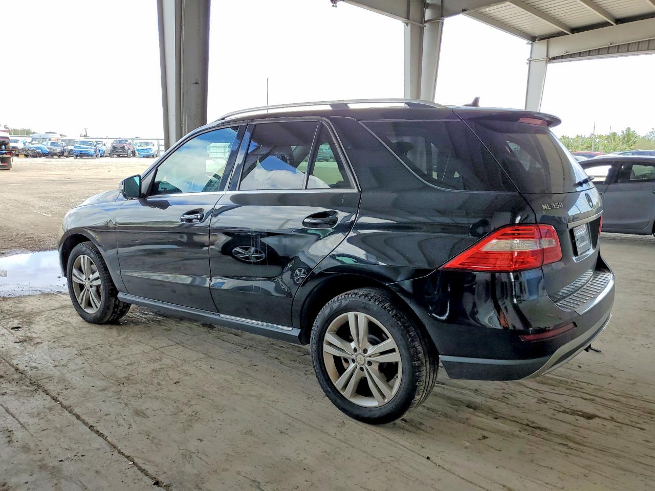 2013 Mercedes-Benz M-class VIN 4JGDA5HBXDA149366 photo 2