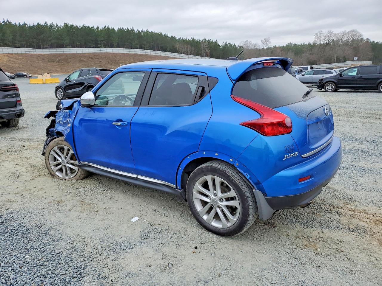2012 Nissan Juke VIN JN8AF5MV4CT108635 photo 2