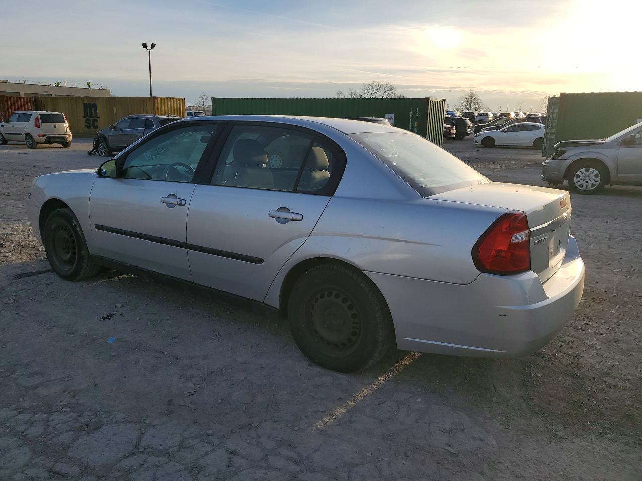 2005 CHEV Malibu VIN 1G1ZS52FX5F319113 photo 2