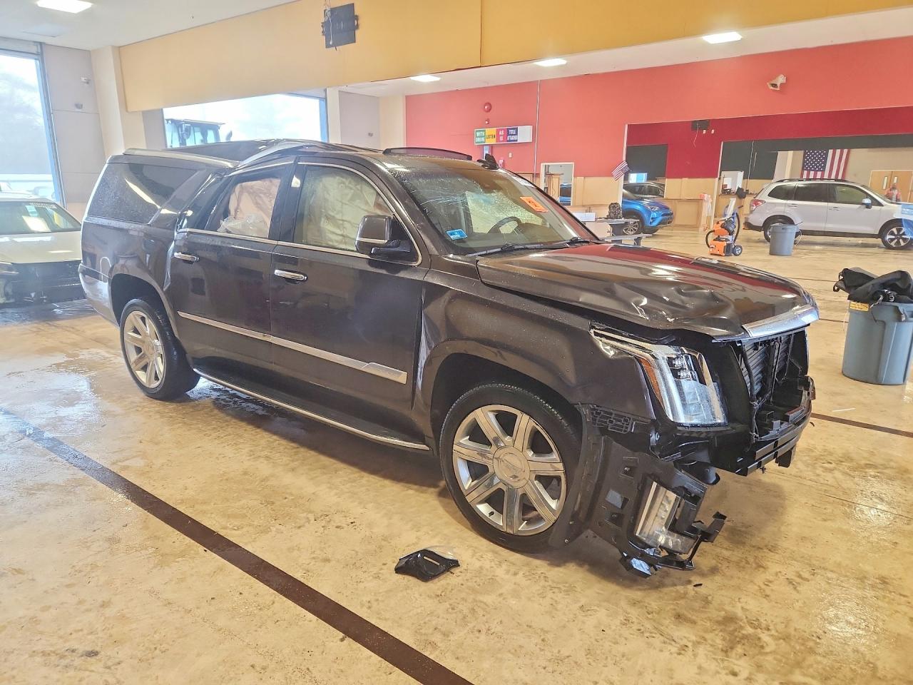 2017 Cadillac Escalade VIN 1GYS4JKJ2HR362194 photo 4