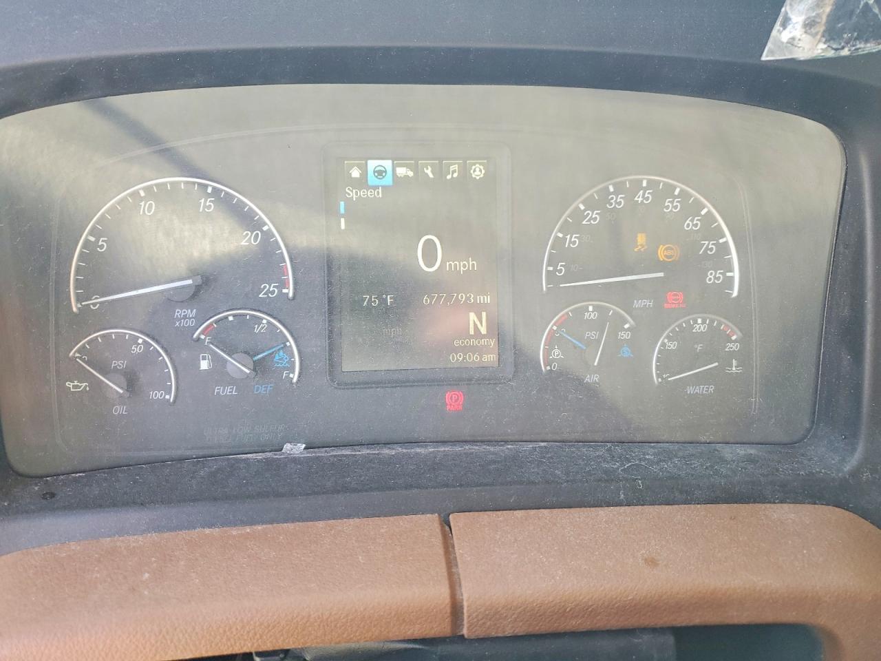 2022 FREIGHTLINER All other VIN 3AKJHHDR3NSMZ4152 photo 8
