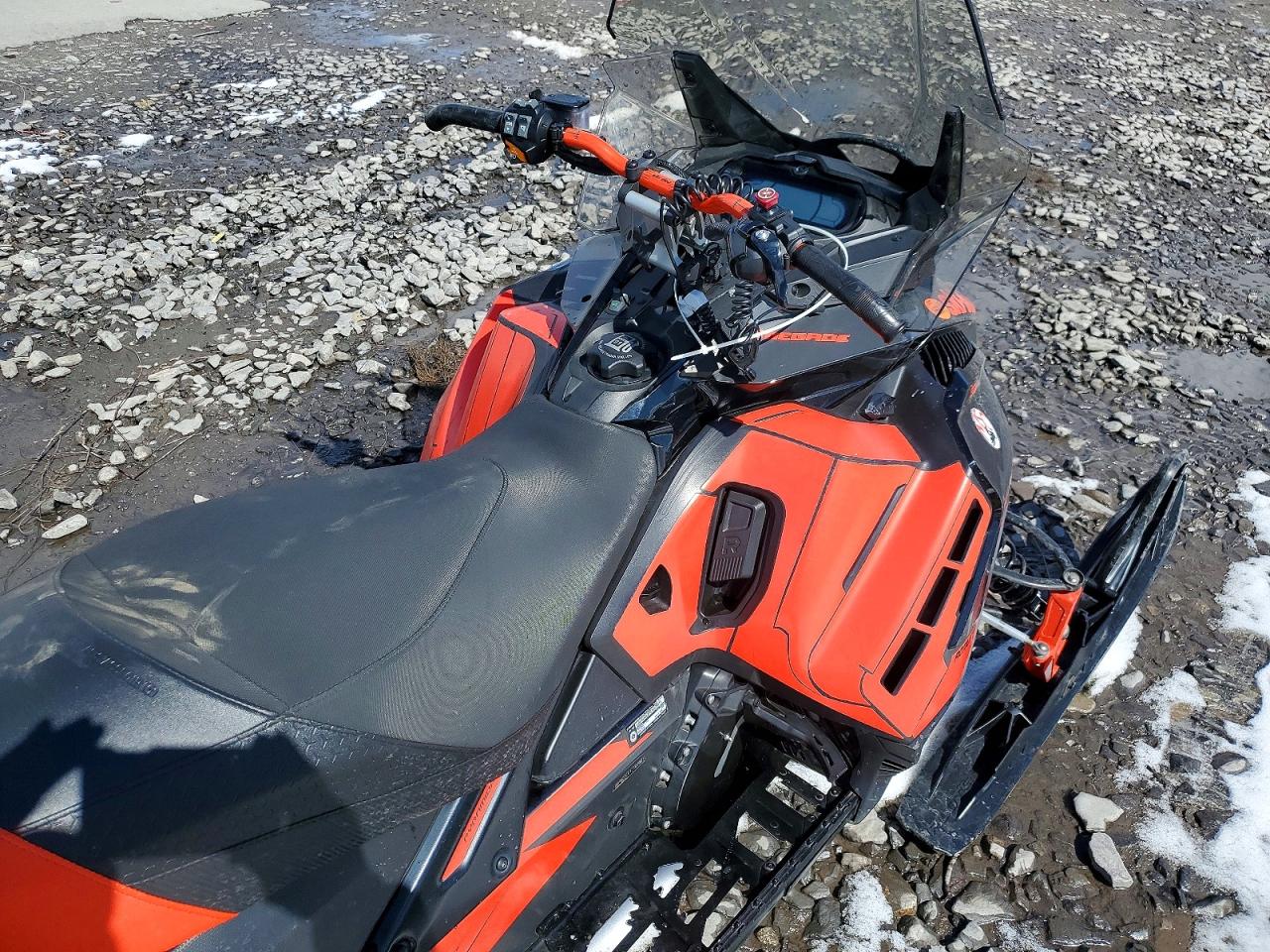 2020 SKI Renegade VIN 2BPSDSLK4LV000011 photo 5