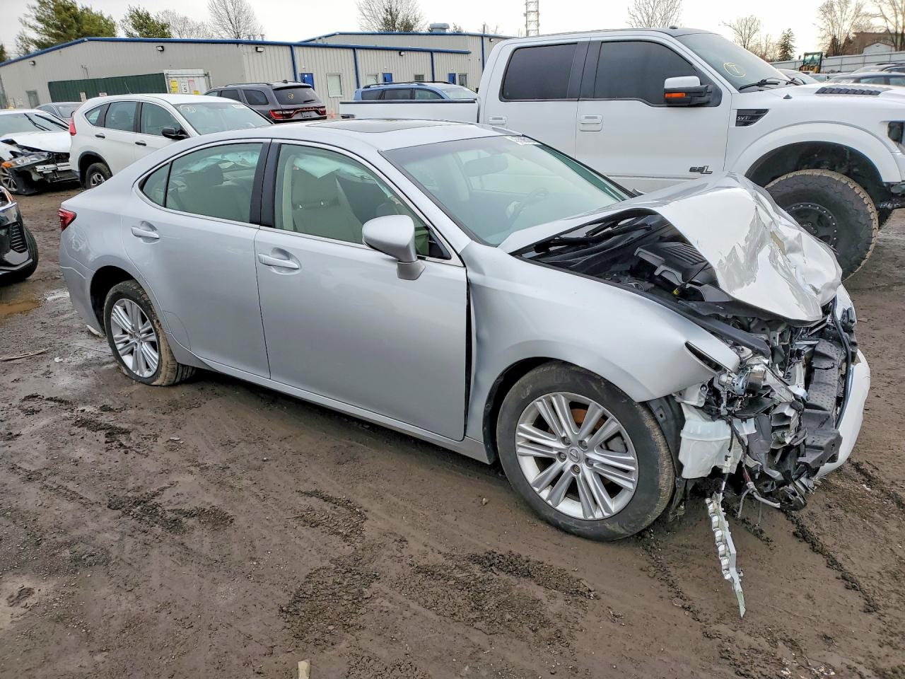 2014 Lexus ES350 VIN JTHBK1GG0E2124596 photo 4