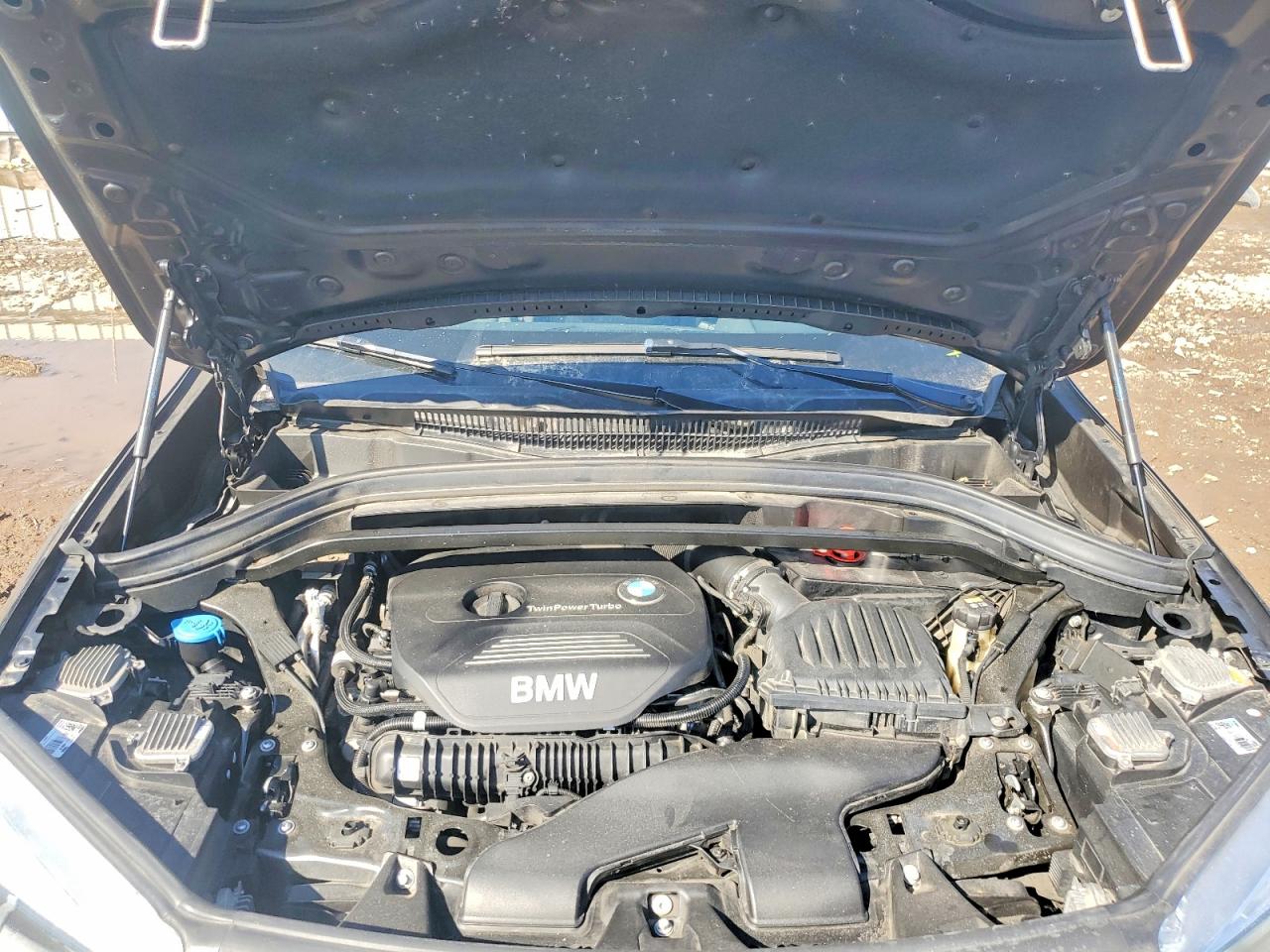 2018 BMW X1 VIN WBXHT3C38J5L32549 photo 11