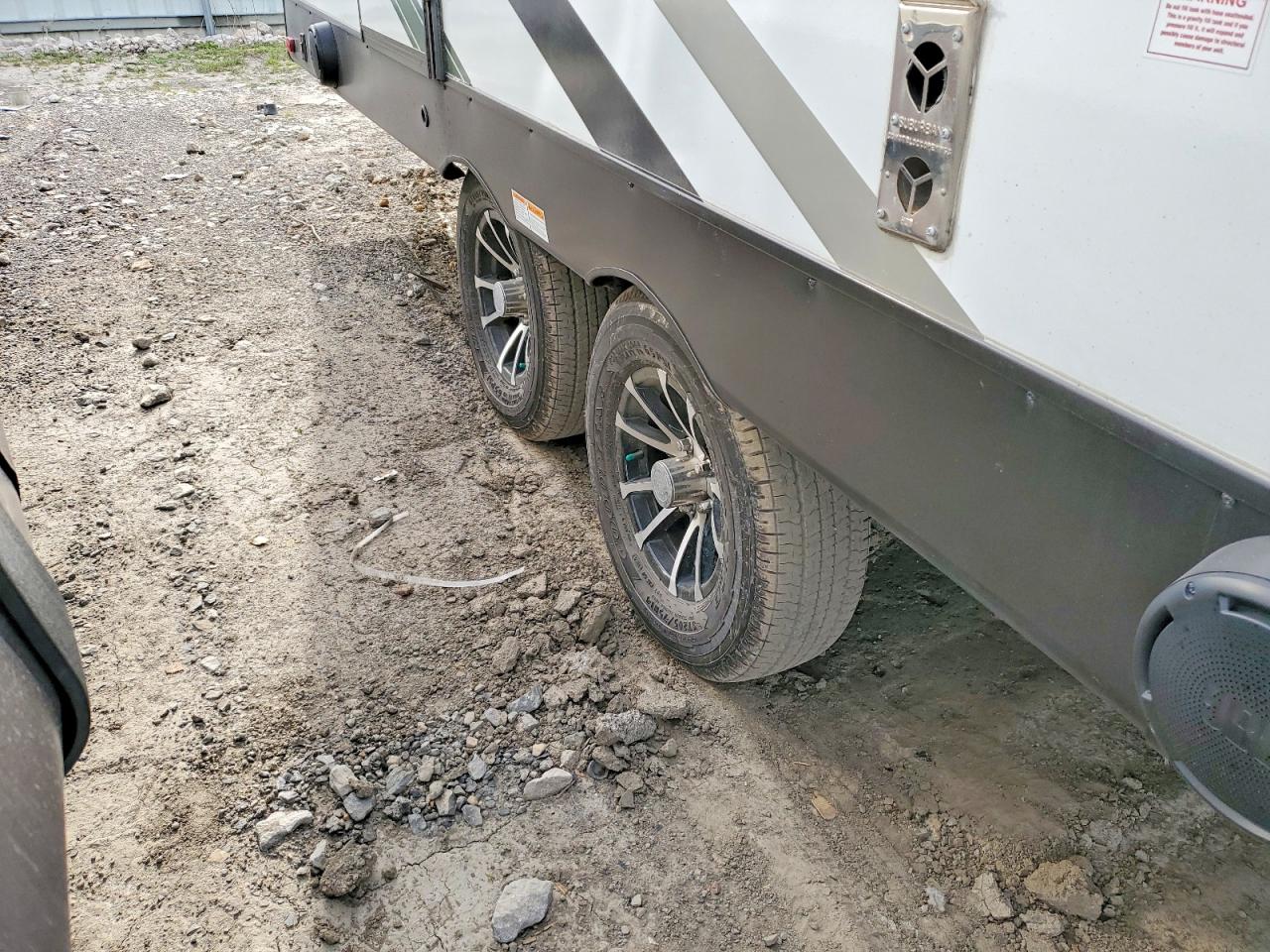 2024 HARTLAND Trailers VIN 5SFYB2726RM537958 photo 8