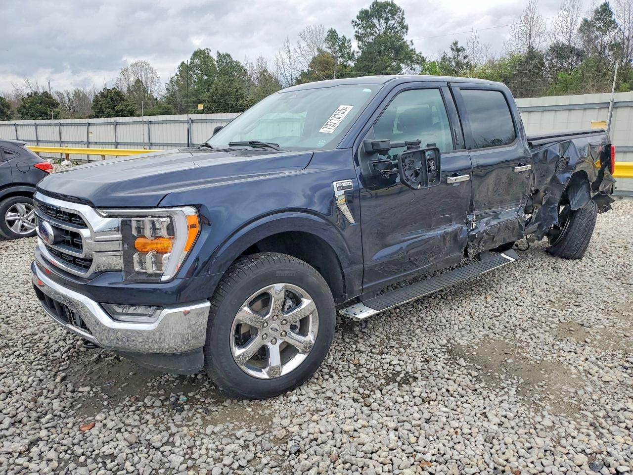 2023 Ford F150 VIN 1FTFW1E84PFC01226 photo 1