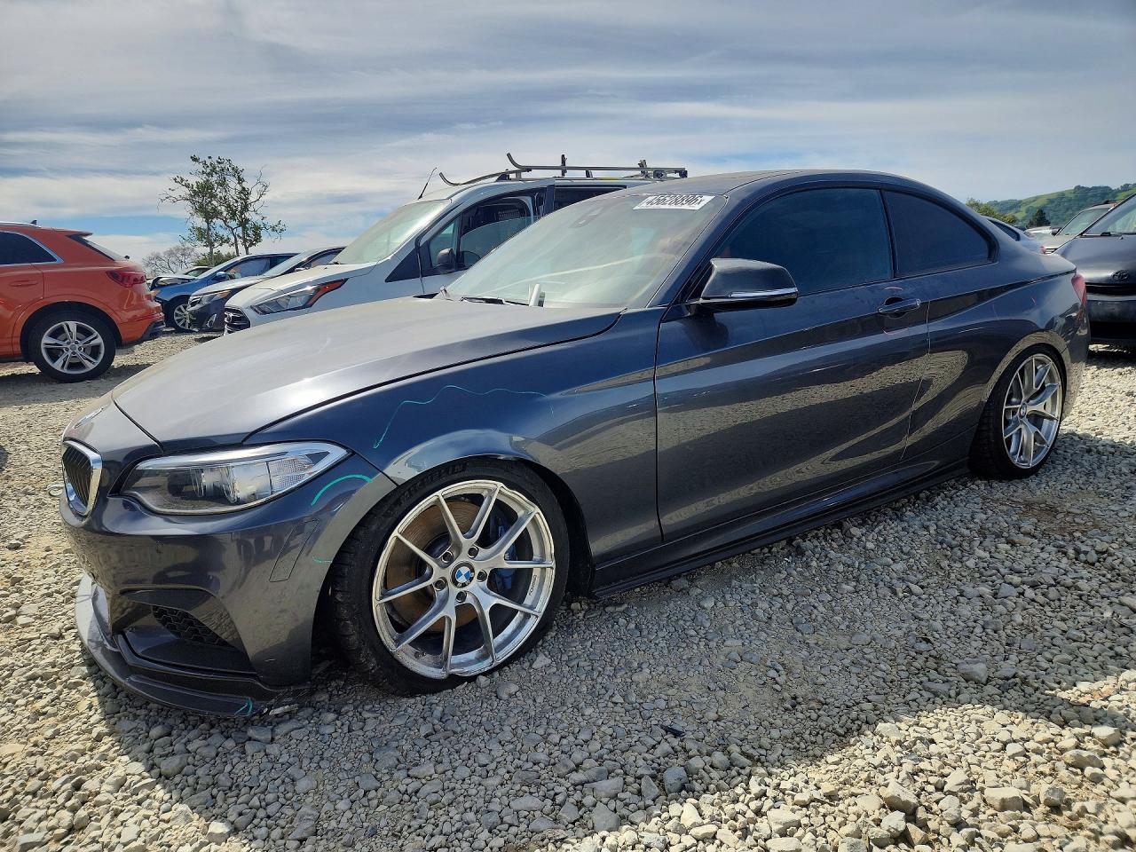 2017 BMW M2 VIN WBA2G1C36HV639320 photo 1