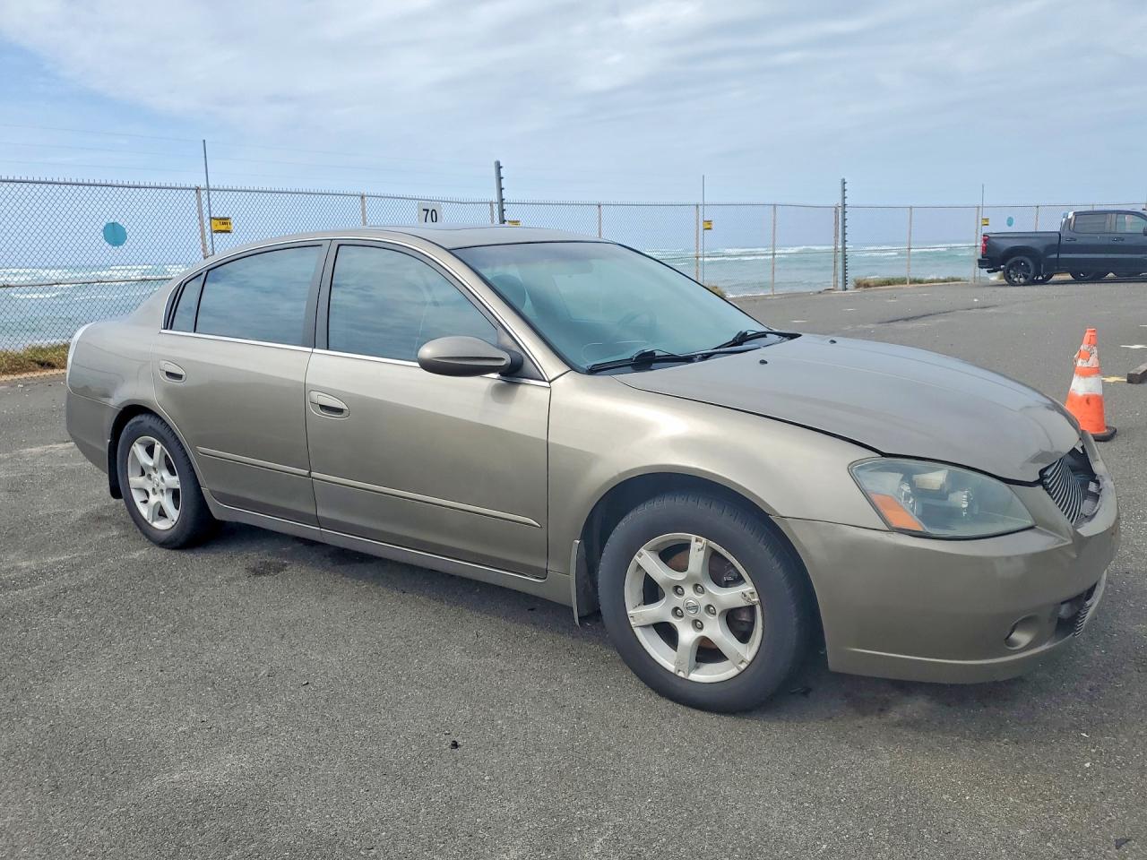 2005 Nissan Altima VIN 1N4AL11D25C380974 photo 4