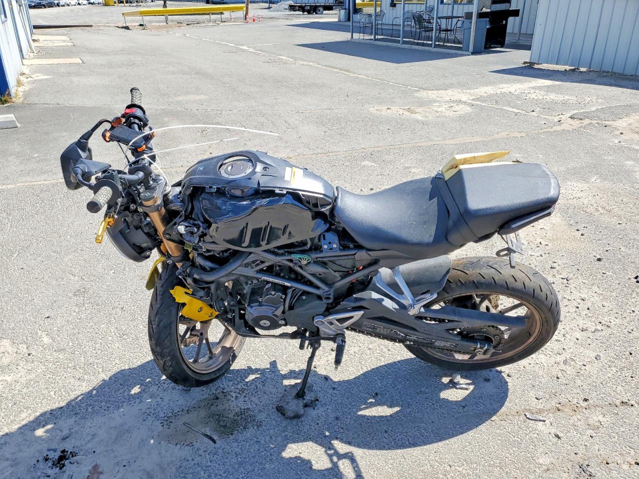 2025 Honda Cb cycle VIN MLHNC5559S5500157 photo 3