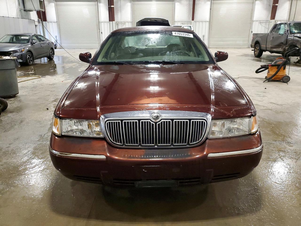 2001 MERC Grand marquis VIN 2MEFM75W41X621330 photo 5