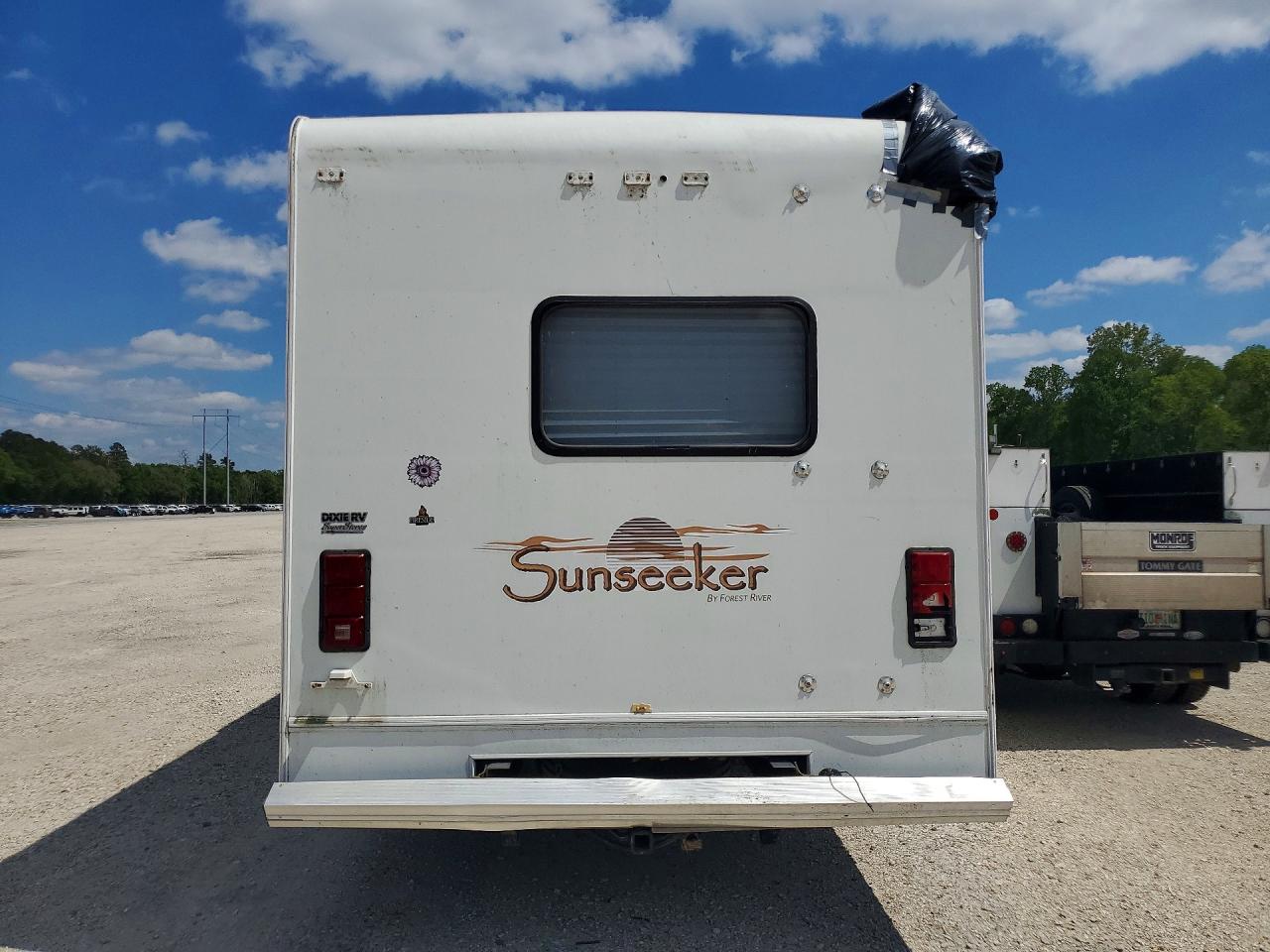 2008 CHEVROLET Express VIN 1GBKG31K481128158 photo 6