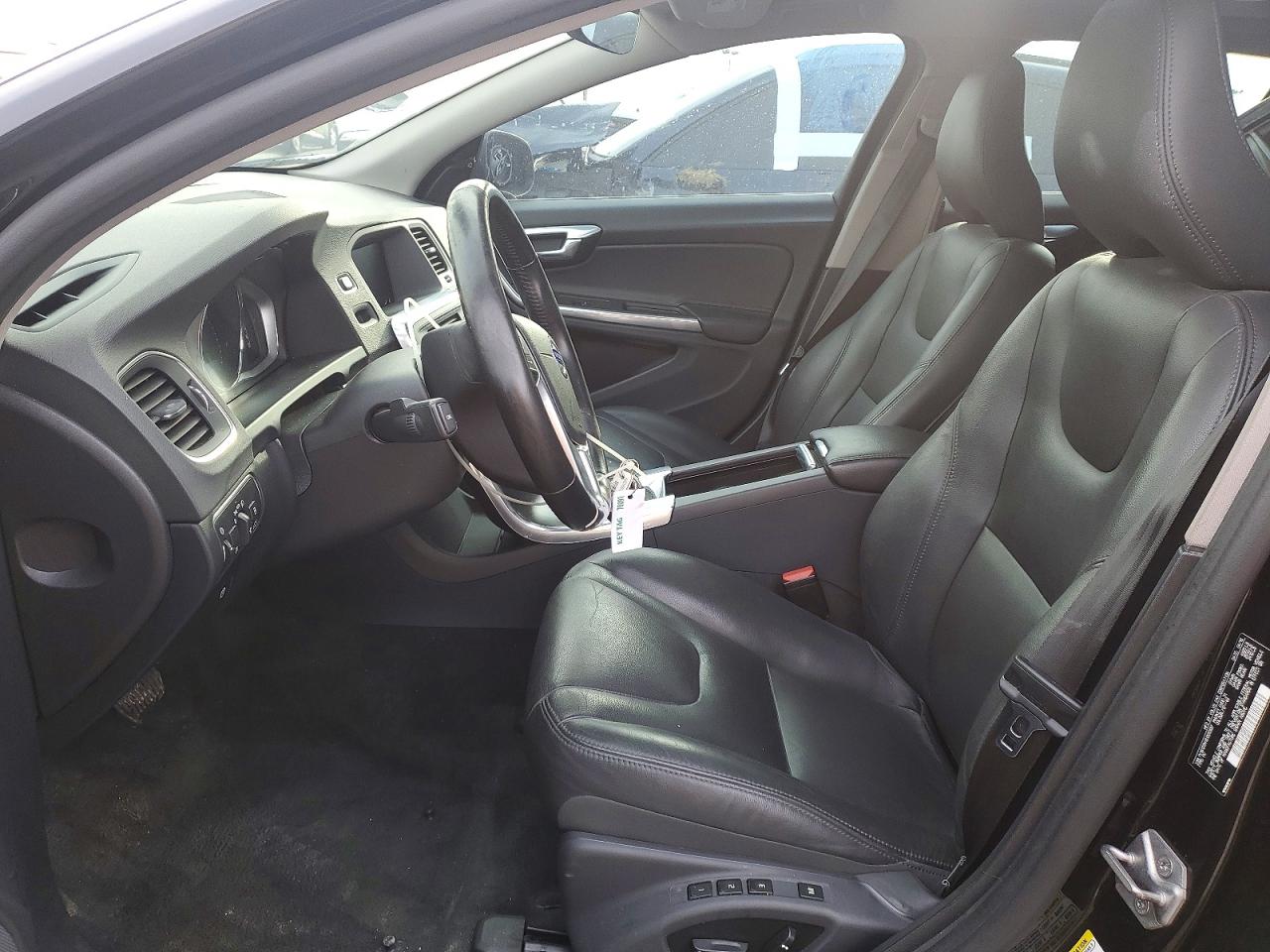 2016 Volvo V60 VIN YV1612SM1G1325337 photo 7