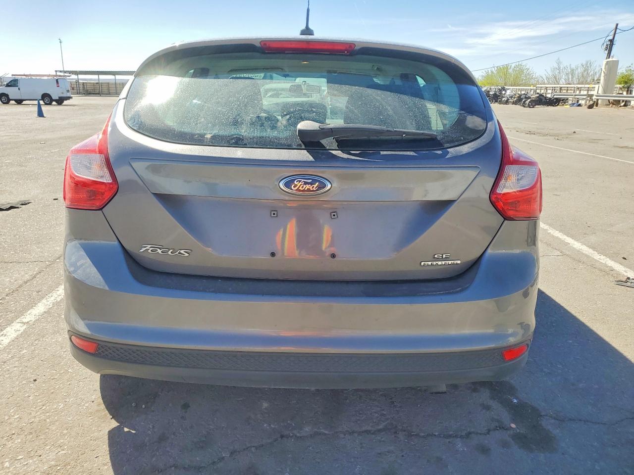 2013 Ford Focus VIN 1FADP3K2XDL190414 photo 6