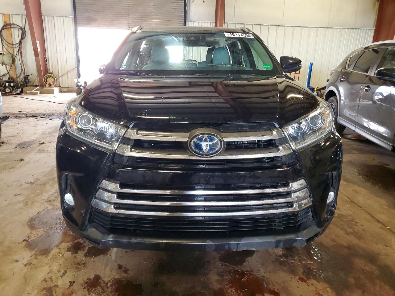 2018 Toyota Highlander VIN 5TDDGRFH3JS052185 photo 5