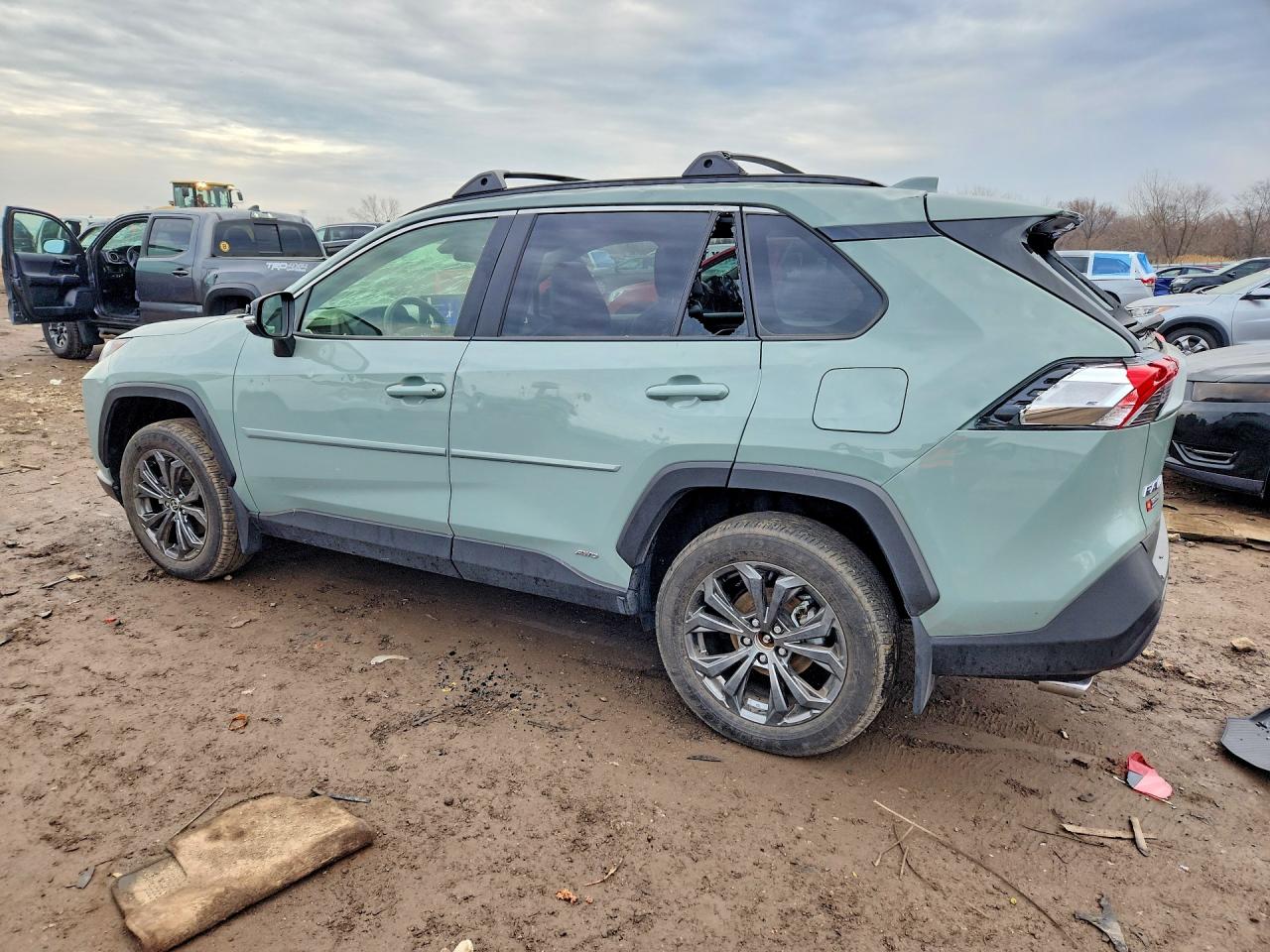 2023 Toyota Rav4 VIN JTMB6RFV8PD542934 photo 2