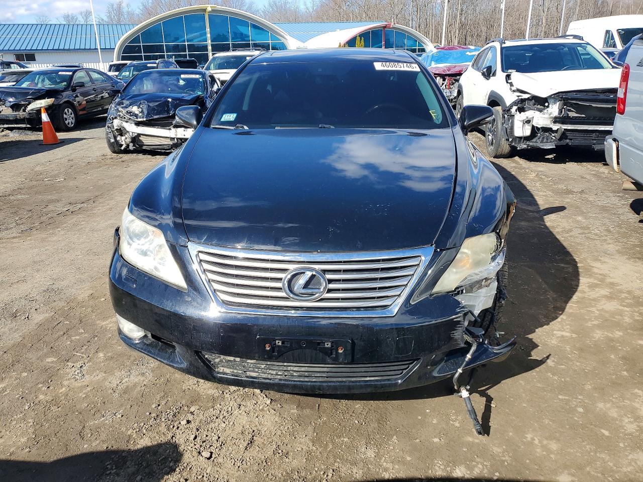 2011 Lexus Ls500 VIN JTHCL5EF8B5010410 photo 5