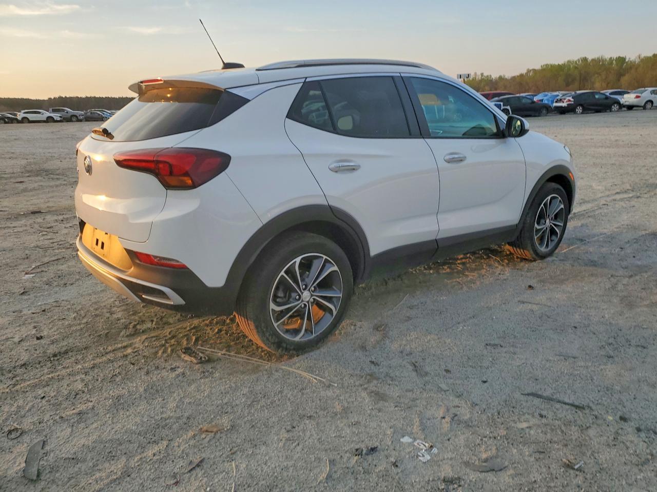 2023 Buick Encore VIN KL4MMDS25PB059355 photo 3