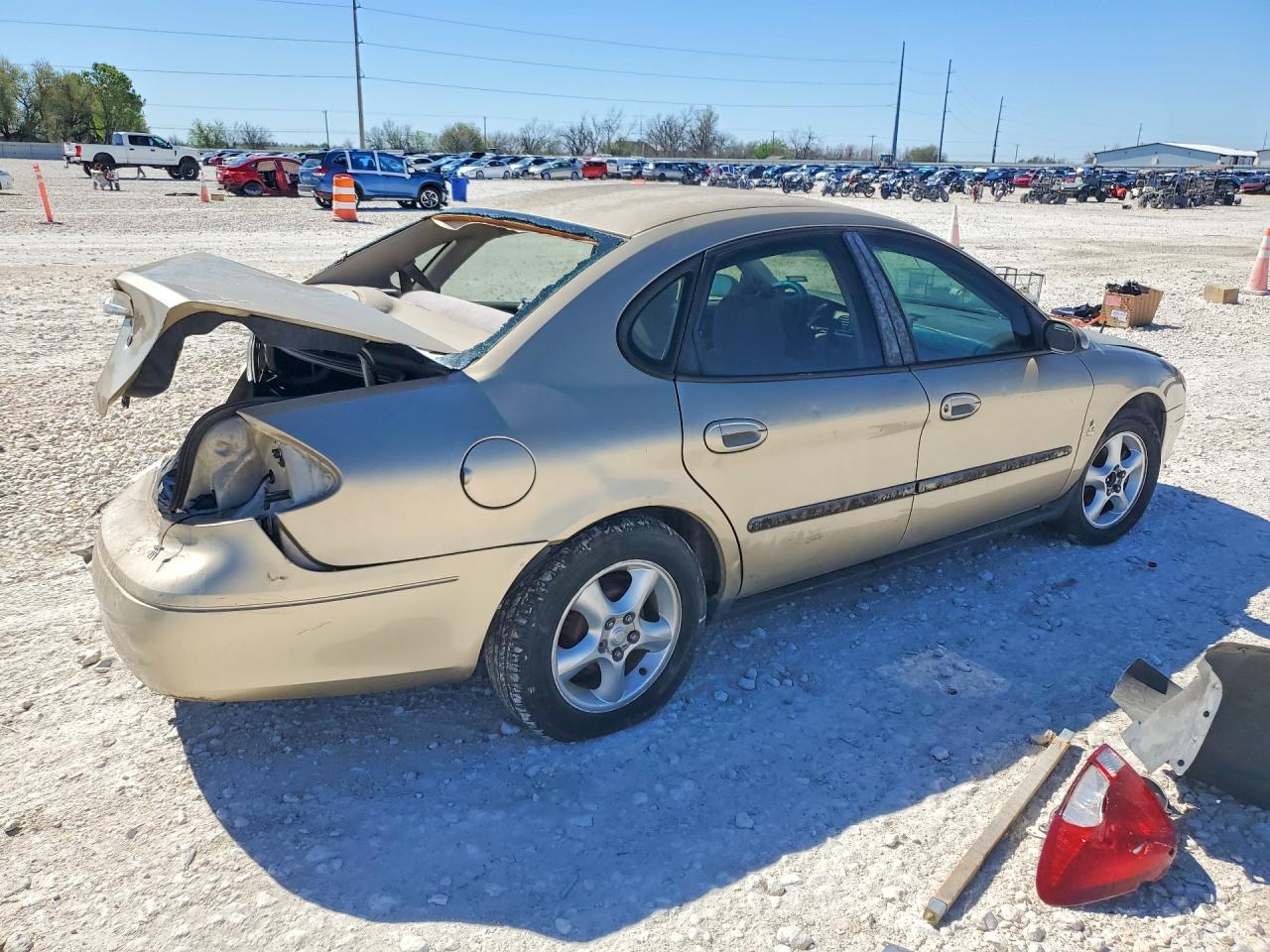 2000 Ford Taurus VIN 1FAFP5325YA255920 photo 3
