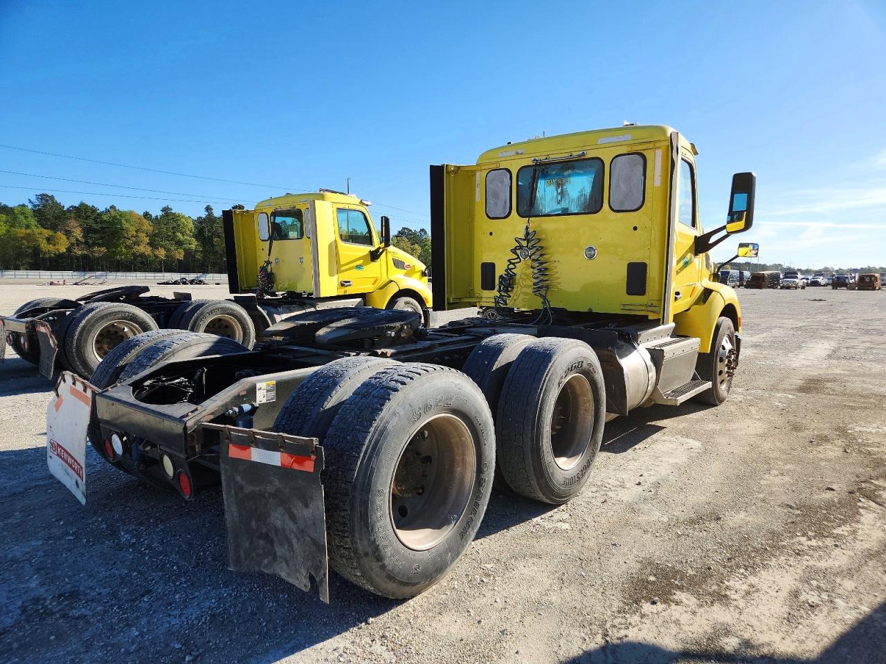 2017 PETERBILT All other VIN 1XPBDP9X0HD410841 photo 4