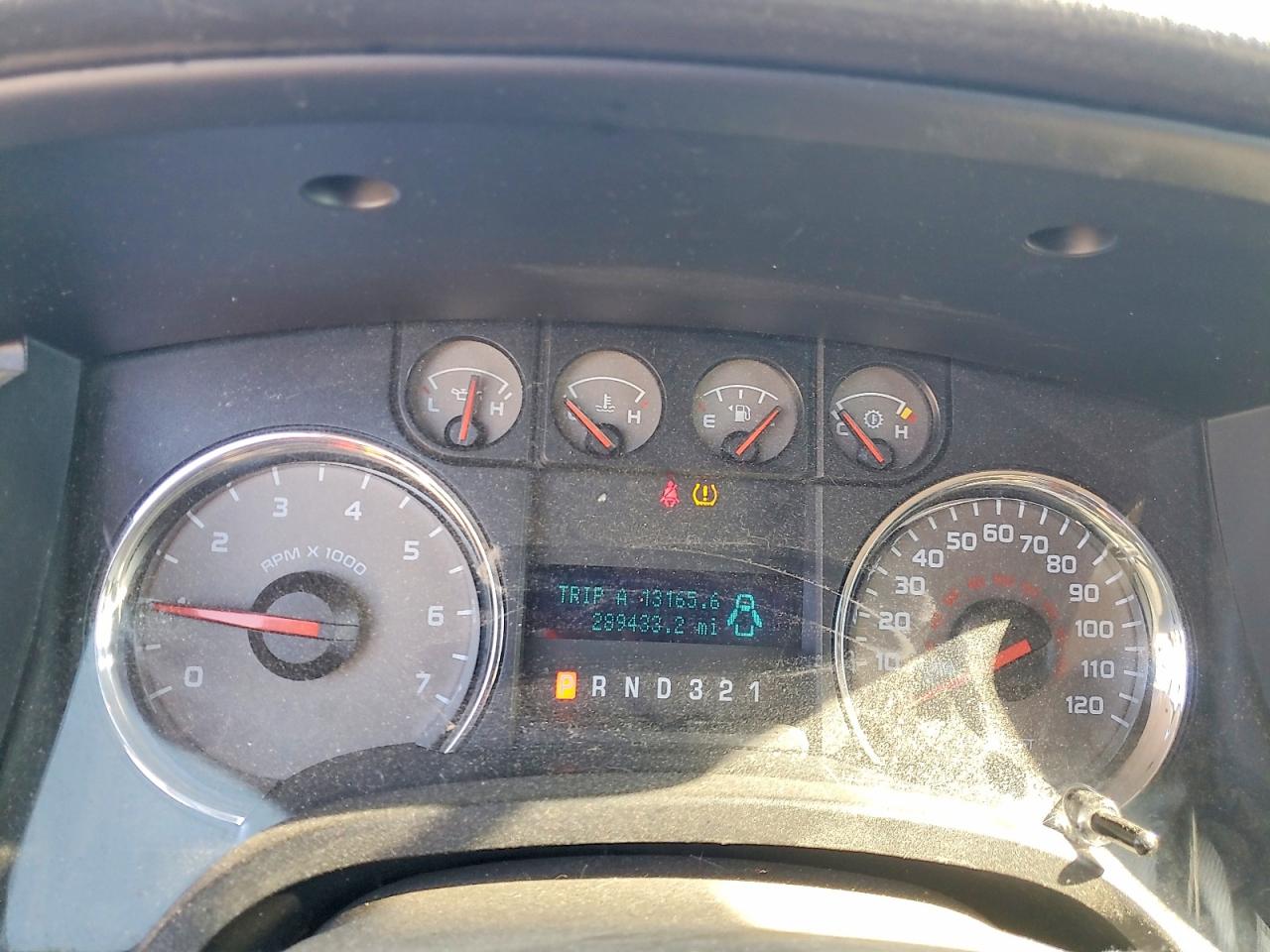 2010 Ford F150 VIN 1FTEW1C84AFD61015 photo 9