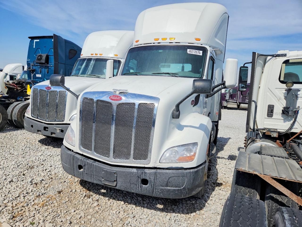 2017 PETERBILT All other VIN 1XPBA48X9HD428585 photo 2