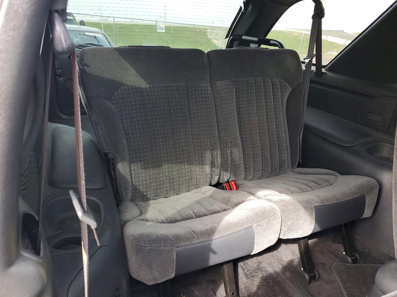 2000 CHEV Blazer VIN 1GNCT18W2YK265691 photo 10