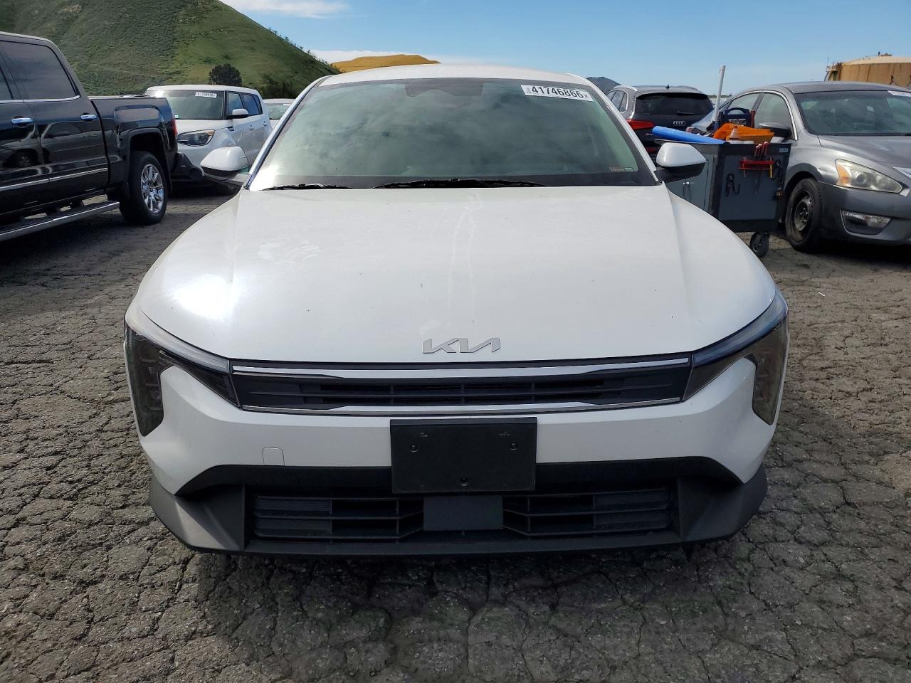 2025 Kia All other VIN 3KPFT4DE8SE145585 photo 5