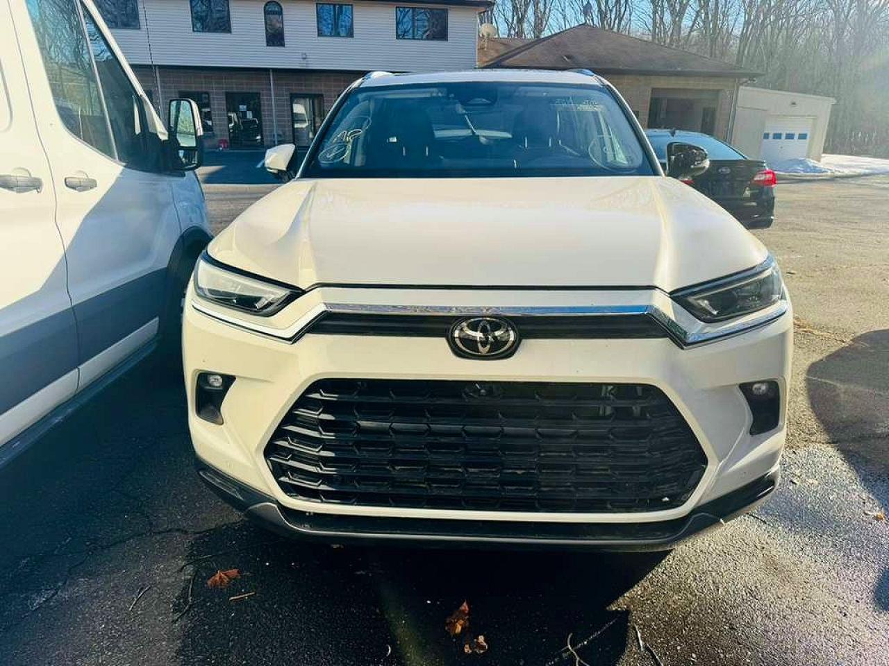2024 Toyota All other VIN 5TDACAB58RS018797 photo 10