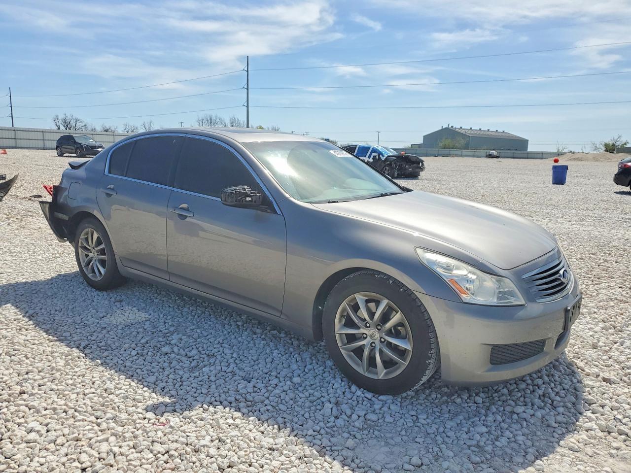 2009 Infiniti G37 VIN JNKCV61E69M311643 photo 4