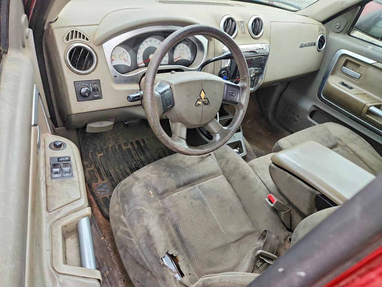 2006 Mitsubishi Raider VIN 1Z7HC32N56S529188 photo 8