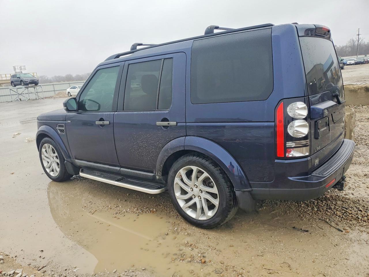 2016 Landau Lr4 VIN SALAG2V69GA844950 photo 2