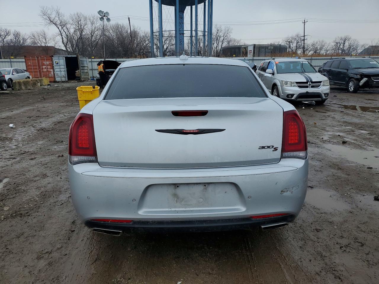 2023 Chrysler 300 VIN 2C3CCABG8PH616690 photo 6