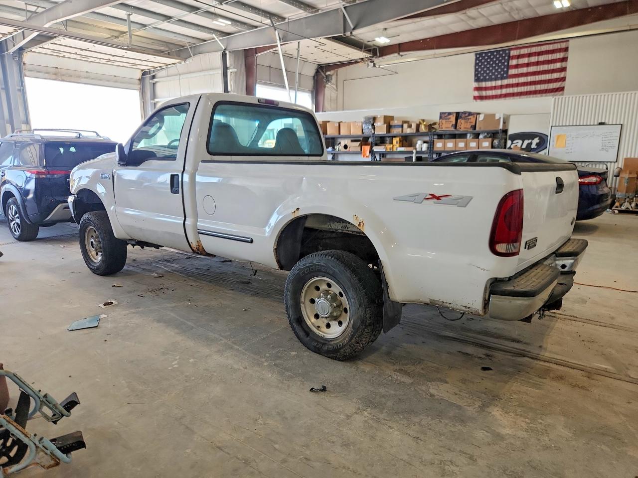 2003 Ford F250 VIN 1FTNF21L23EA48695 photo 2