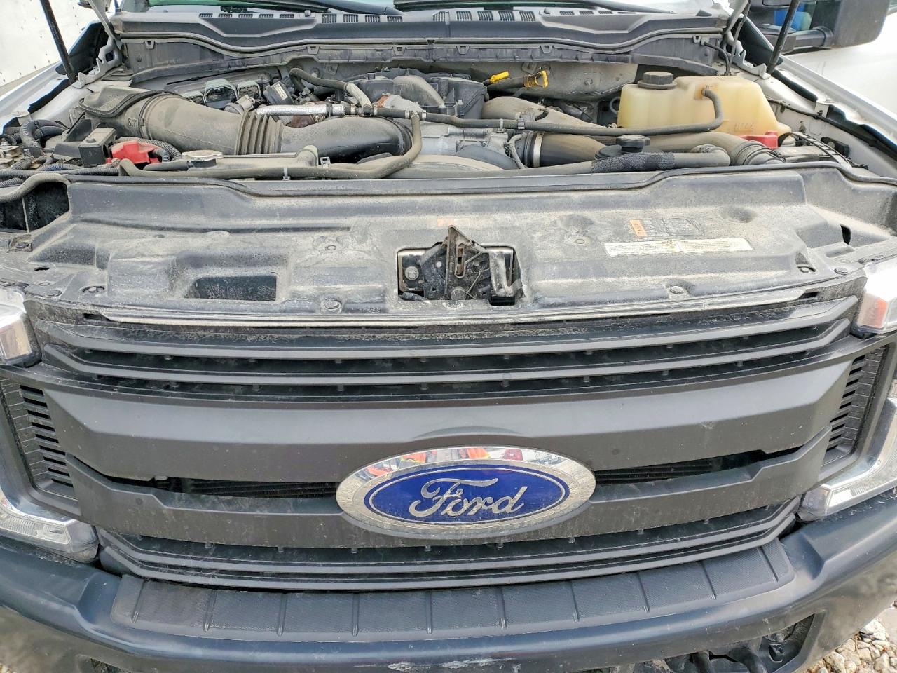 2019 Ford F550 VIN 1FDUF5GT6KEE94234 photo 11