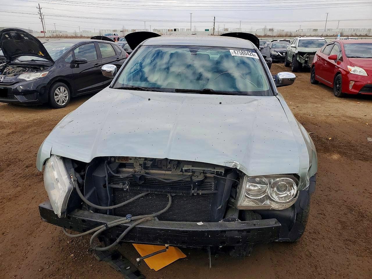 2005 Chrysler 300 VIN 2C3AA63H15H679273 photo 5