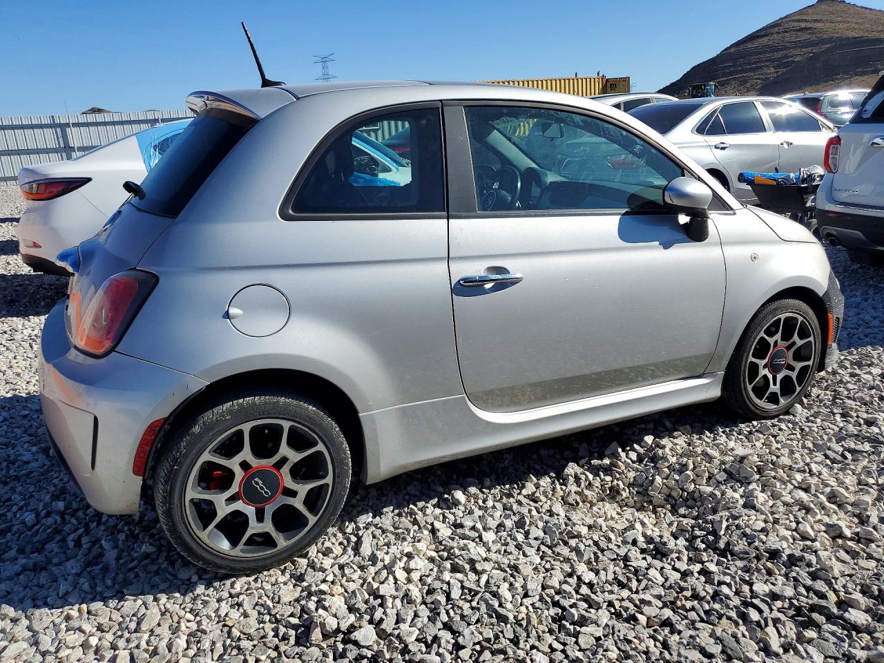 2013 Fiat 500 sport VIN 3C3CFFHH1DT618711 photo 3