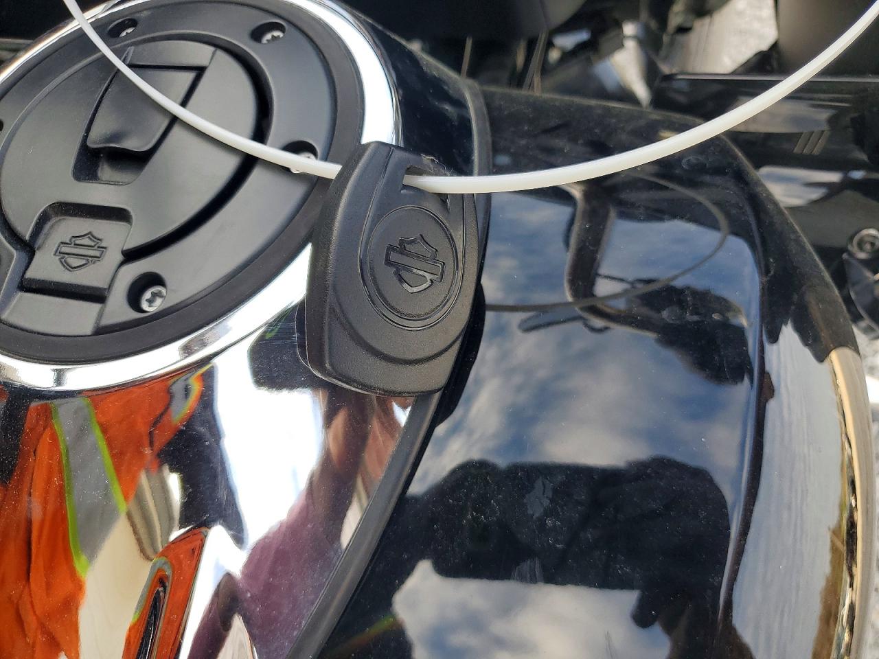 2025 Harley Fl VIN 1HD1KH711SB617750 photo 8