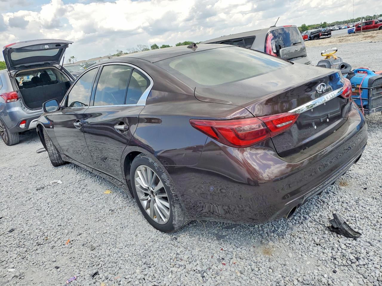 2020 Infiniti Q50 VIN JN1EV7AP0LM200498 photo 2