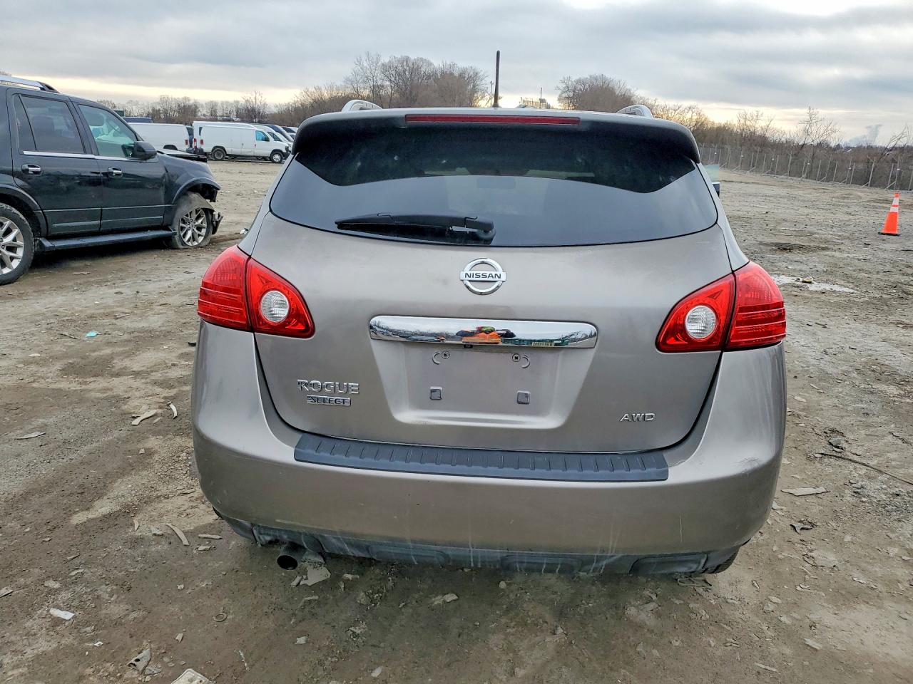 2015 Nissan Rogue VIN JN8AS5MV6FW762065 photo 6