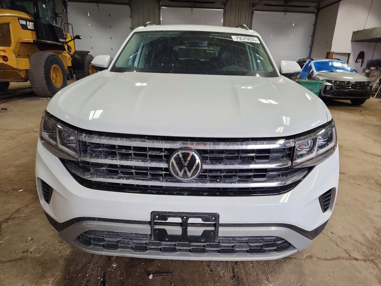 2023 Volkswagen Atlas VIN 1V2KR2CA7PC551872 photo 5