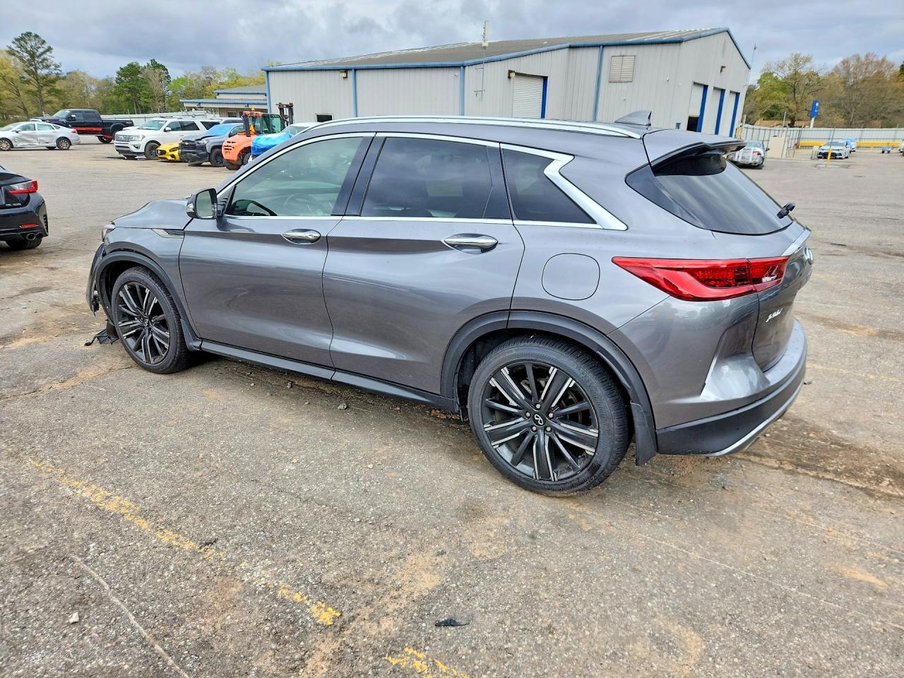 2021 INFINITI Qx50 VIN 3PCAJ5BA9MF106720 photo 2