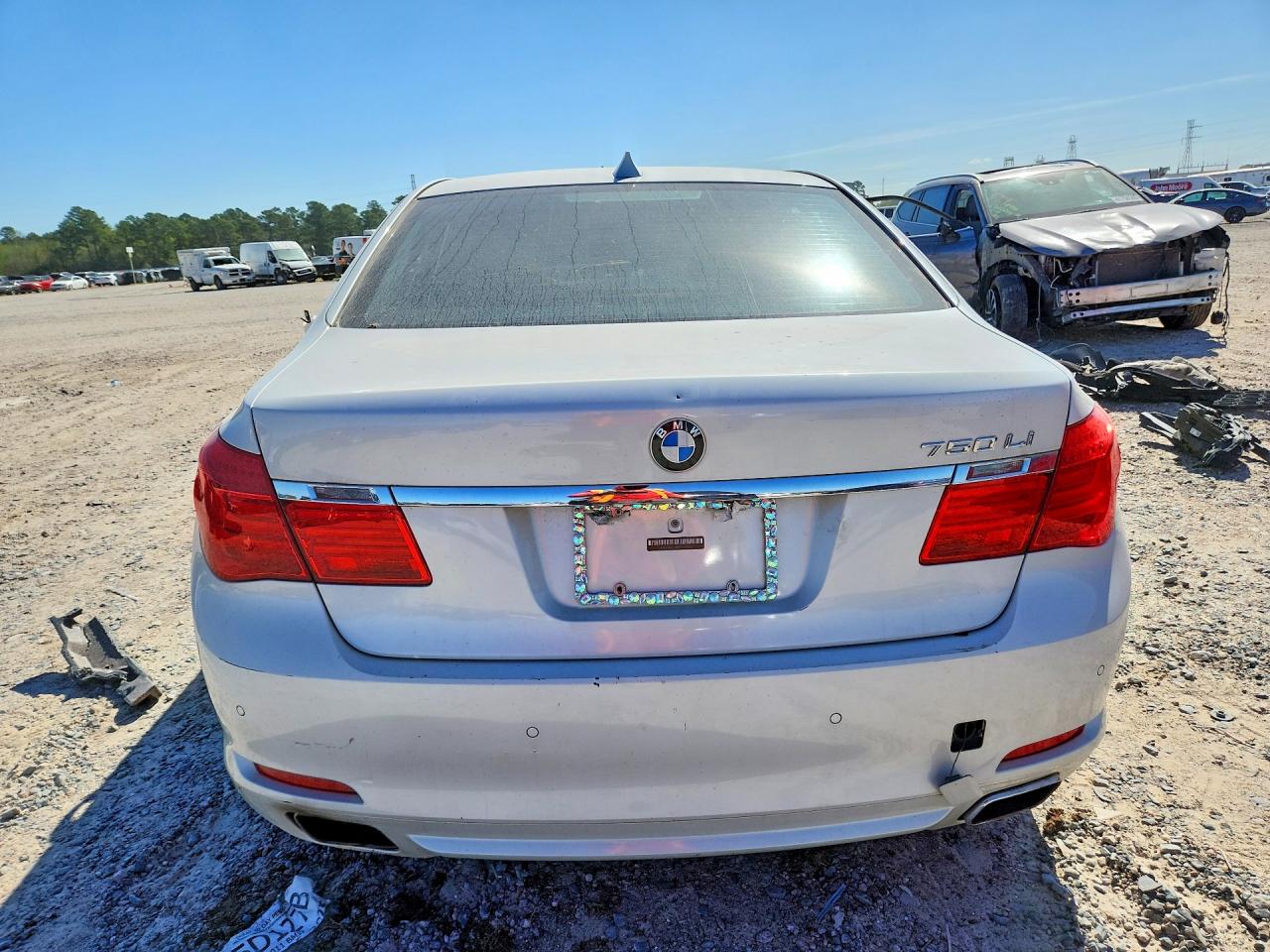 2011 BMW 7 series VIN WBAKB8C58BCY66973 photo 6