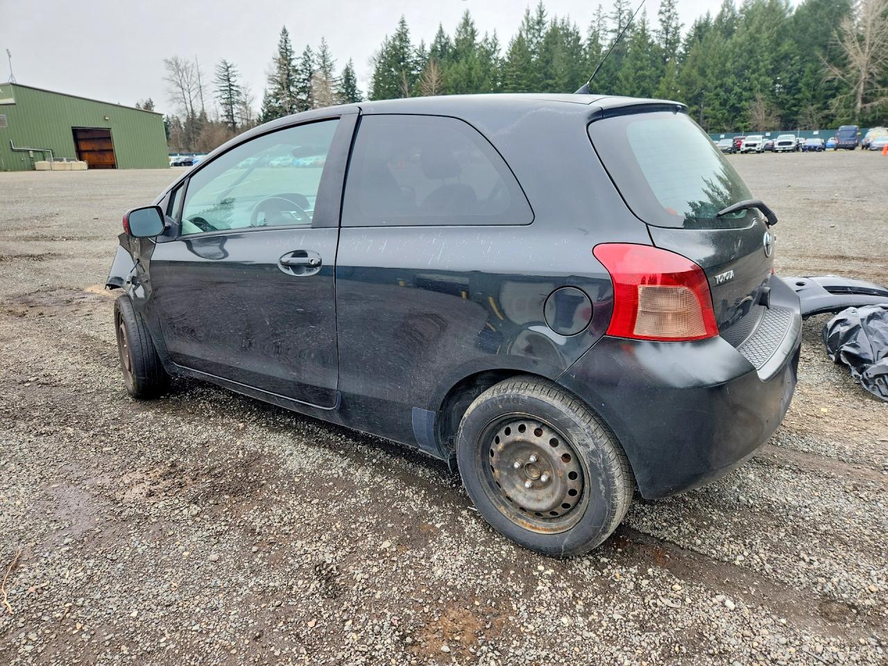 2007 Toyota Yaris VIN JTDJT923175135749 photo 2